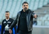 قربانی: مقابل استقلال فوتبال بازی می‌کنیم نه 10 نفره دفاع!