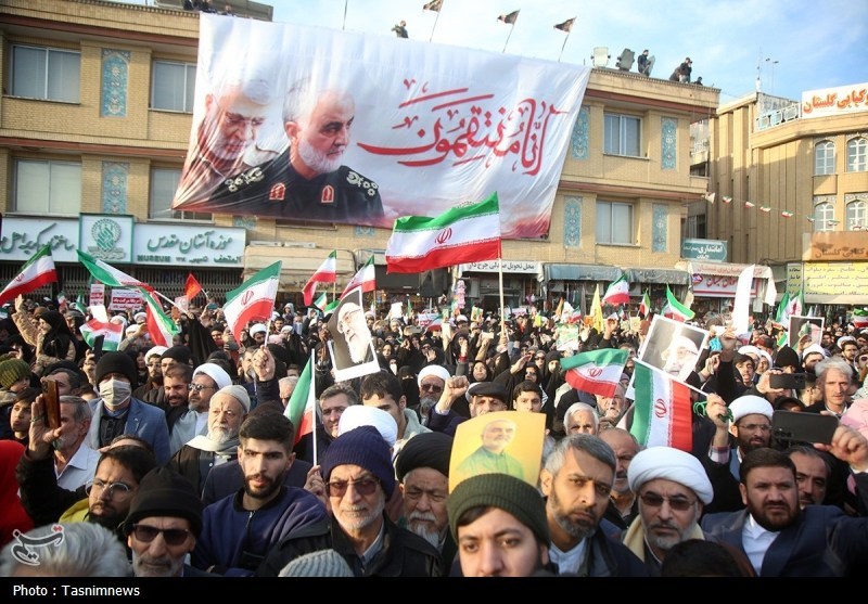 اغتشاشات ایران , راهپیمایی , عکس , اخبار قم , حضرت معصومه (س) , اغتشاشات 1404 , اغتشاشگران مسلح , 