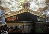 حرم دختر امام کاظم(ع) سیاهپوش سوگ پدر شد