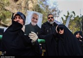 تشییع شهداء الحرب الإرهابیة ضد الشعب الإیرانی فی طهران