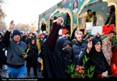 بمشارکة الشعب؛ طهران تشییع شهداءها الأبرار