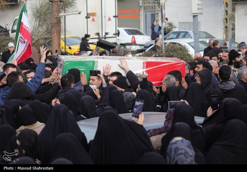 تشییع پیکر2 شهید مدافع امنیت در محله نازی آباد تهران