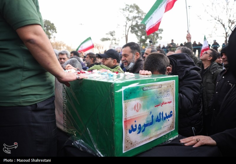 تشییع پیکر2 شهید مدافع امنیت در محله نازی آباد تهران