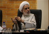 نشست هم‌اندیشى احزاب سیاسى استان کرمان با استاندار