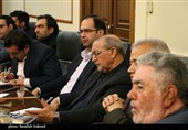 نشست هم‌اندیشى احزاب سیاسى استان کرمان با استاندار