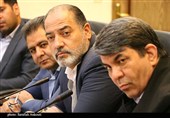 نشست هم‌اندیشى احزاب سیاسى استان کرمان با استاندار