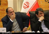 نشست هم‌اندیشى احزاب سیاسى استان کرمان با استاندار