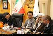 نشست هم‌اندیشى احزاب سیاسى استان کرمان با استاندار