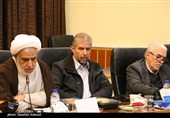 نشست هم‌اندیشى احزاب سیاسى استان کرمان با استاندار