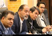 نشست هم‌اندیشى احزاب سیاسى استان کرمان با استاندار