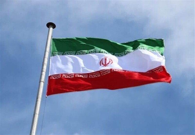 مردم اردبیل؛ پشت انقلاب و رهبری می‌مانیم