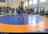 رقابت کشتی کاران نوجوان کهگیلویه و بویراحمد