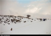 بارش برف در منطقه گریت شهرستان خرم آباد