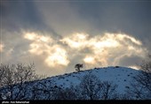 بارش برف در منطقه گریت شهرستان خرم آباد