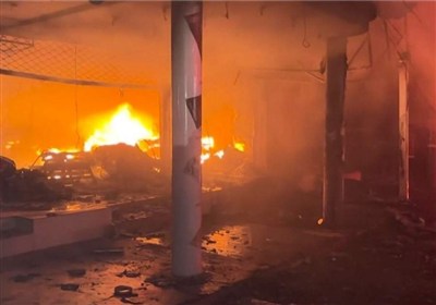 آتش‌سوزی مهیب در یک مرکز خرید در پاکستان 26 کشته و زخمی برجا گذاشت