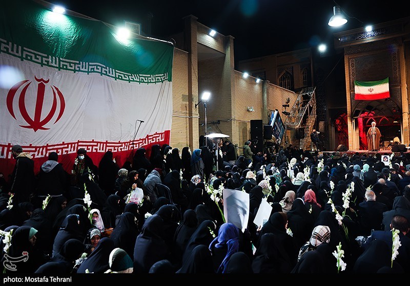 تجمع محکومیت هتک حرمت مساجد در مسجد بهشتی تهران