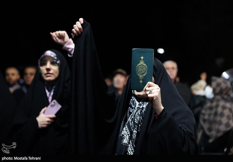 تجمع محکومیت هتک حرمت مساجد در مسجد بهشتی تهران