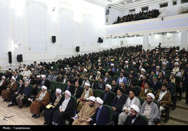 اخبار قم , حوزه علمیه , جامعه‌المصطفی , رهبر انقلاب , 