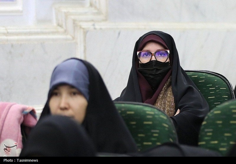 اخبار قم , حوزه علمیه , جامعه‌المصطفی , رهبر انقلاب , 