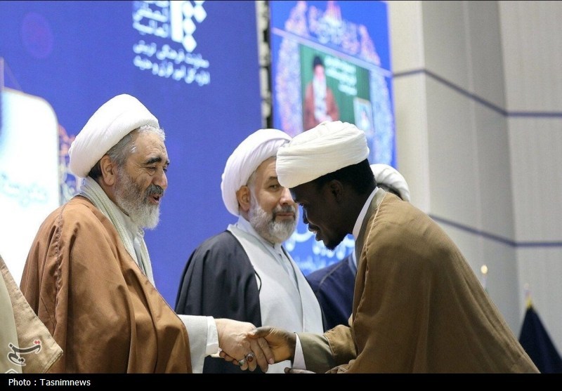 اخبار قم , حوزه علمیه , جامعه‌المصطفی , رهبر انقلاب , 