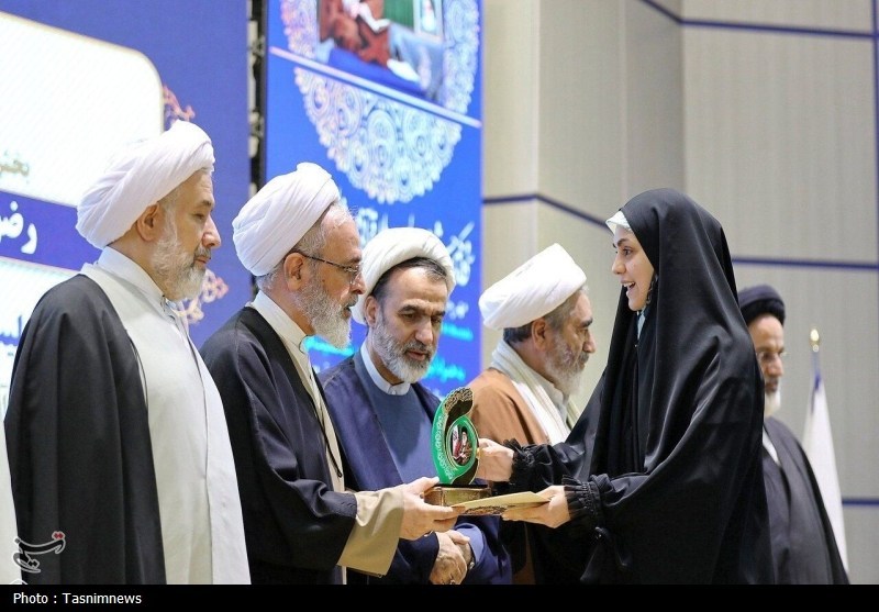 اخبار قم , حوزه علمیه , جامعه‌المصطفی , رهبر انقلاب , 