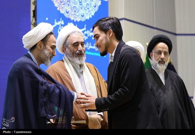 اخبار قم , حوزه علمیه , جامعه‌المصطفی , رهبر انقلاب , 