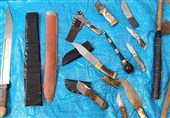 کشف انواع سلاح سرد از اغتشاشگران در شاهرود