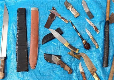 کشف انواع سلاح سرد از اغتشاشگران در شاهرود
