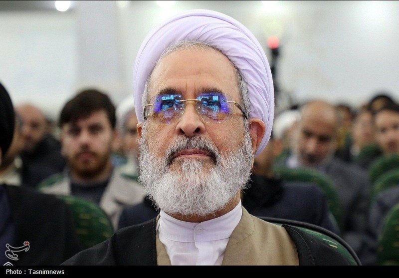 اخبار قم , حوزه علمیه , جامعه‌المصطفی , رهبر انقلاب , 