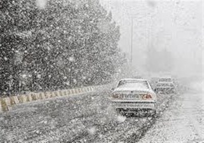 برف ترافیک تهران را سنگین کرد/ رانندگان با سرعت مطمئنه برانند