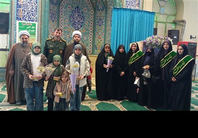 تجلیل از حافظان قرآن در شهرستان تاکستان