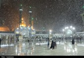 بارش اولین برف امسال در حرم حضرت معصومه(س)