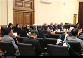 نشست استاندار با تشکل‌های اجتماعی استان کرمان