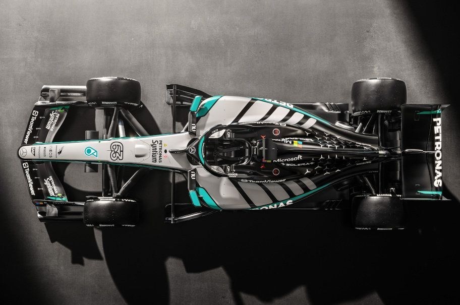 اتومبیلرانی فرمول یک ,