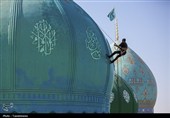 شستشوی گنبدهای مسجد مقدس جمکران