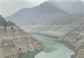 حدود یک سوم مخازن سدهای ایران خالی است