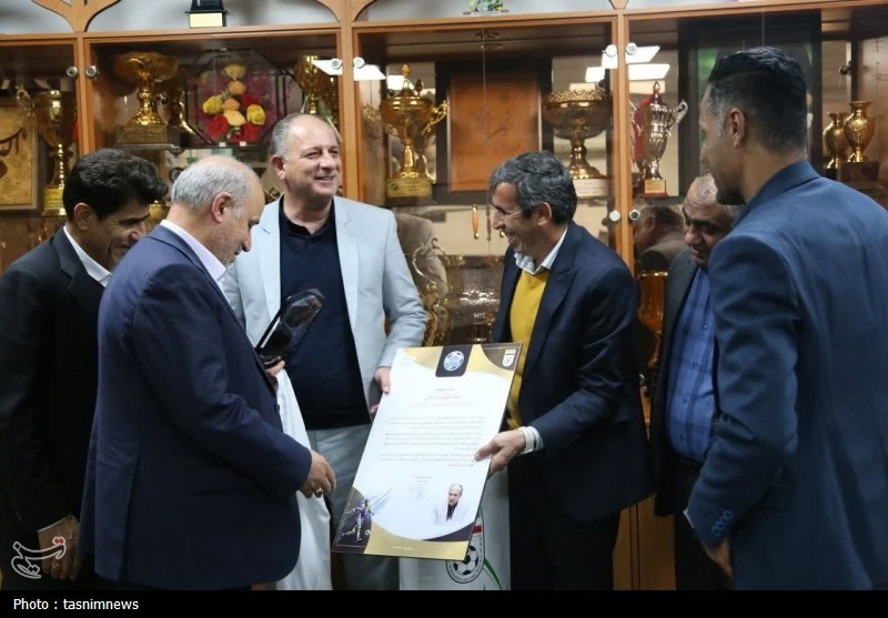 جام جهانی فوتبال , وزارت ورزش و جوانان جمهوری اسلامی ایران , اخبار استان کردستان ,