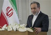 وزیر الخارجیة الإیرانی: سنتمسک بحزم بحقوقنا فی المفاوضات