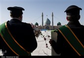 آیین جاروکشی خادمان مسجد مقدس جمکران
