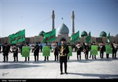 آیین جاروکشی خادمان مسجد مقدس جمکران