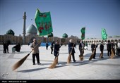 آیین جاروکشی خادمان مسجد مقدس جمکران