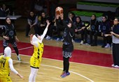 برتری مدعیان در بازی نخست یک‌چهارم نهایی بسکتبال بانوان