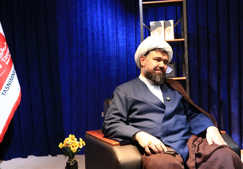 اقتصاد مقاومتی , بانک مرکزی , تورم , نرخ تورم , مهار تورم , رشد اقتصادی , رشد نقدینگی , فقه پویا , حوزه علمیه , مرکز مطالعات راهبردی تسنیم ,