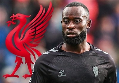 لیورپول به دنبال جذب مدافع ساندرلند