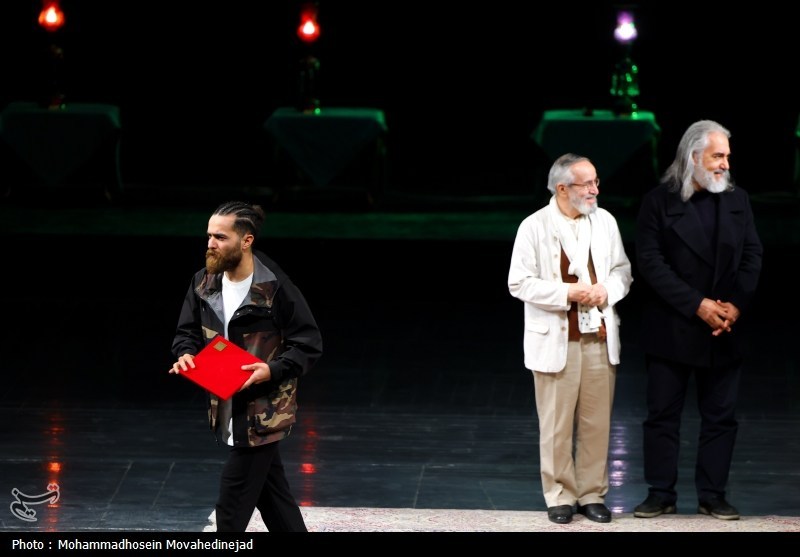 اختتامیه چهل‌وچهارمین جشنواره تئاتر فجر