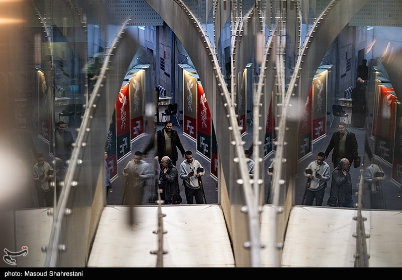 در حاشیه روز دوم چهل‌وچهارمین جشنواره فیلم فجر