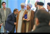تجلیل از مهدی یاوران