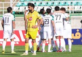 پیروزی شیرین ذوب‌آهن مقابل فجر سپاسی/ استارت امیدوارکننده با جلال