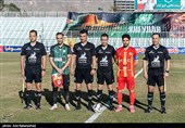 دیدار تیم های فوتبال خیبر خرم آباد و فولاد خوزستان