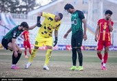 دیدار تیم های فوتبال خیبر خرم آباد و فولاد خوزستان